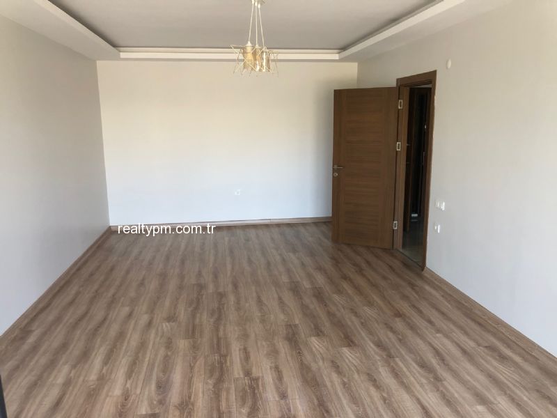 ENVAREV CADDE KİRALIK 4+1 GENİŞ FERAH DAİRE - 2893