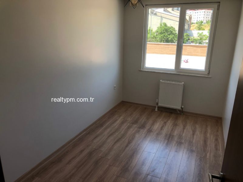 ENVAREV CADDE KİRALIK 4+1 GENİŞ FERAH DAİRE - 2902