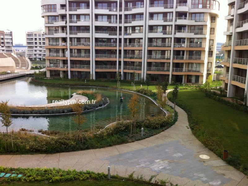 SİNPAŞ KELEBEKİA SATILIK 1+1 PEYZAJ VE GÖLETE HAKİM DAİRE - 2916