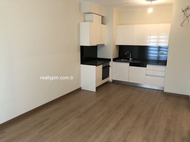 NEF SANCAKTEPE SATILIK 2+1 ÇOK İYİ KONUM HAVUZ CEPHE. - 3077