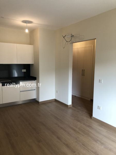 NEF SANCAKTEPE SATILIK 2+1 ÇOK İYİ KONUM HAVUZ CEPHE. - 3079