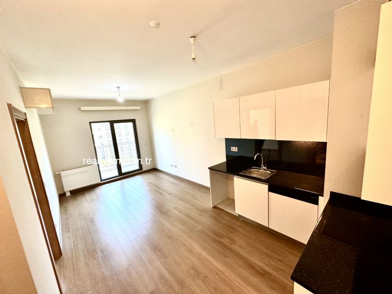 NEF SANCAKTEPE KİRALIK 1+1 BALKONLU TİP.. GÜZEL KONUM. REALTY PM DEN. - 3240