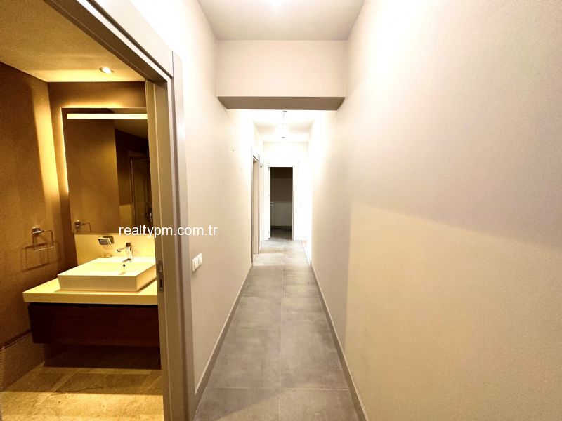 REALTY PM SİNPAŞ KÖYCEĞİZ SATILIK ŞEREFİYELİ BLOK 3,5+1 FULL PEYZAJ MNZR - 3386